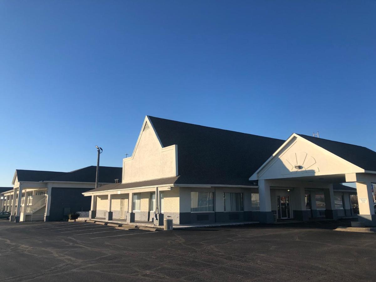 Days Inn By Wyndham Indianapolis South Esterno foto